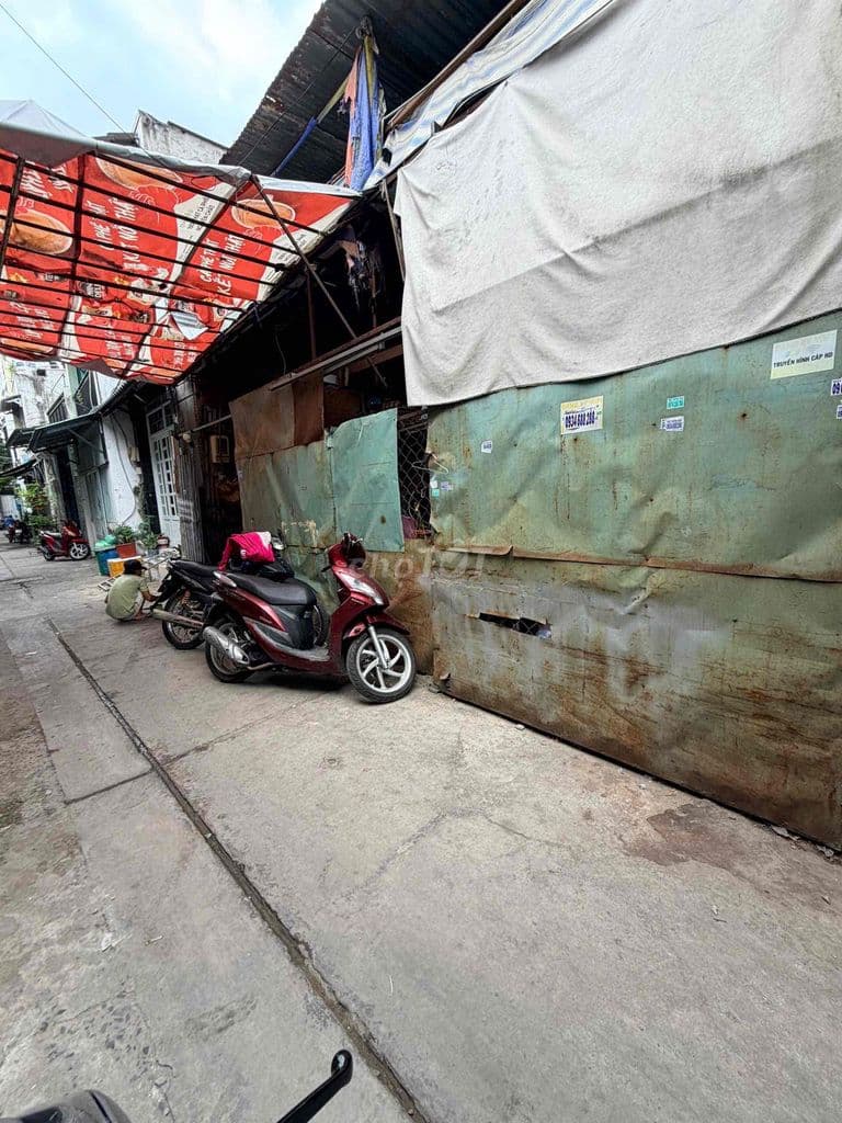 cần bán kho xưởng gấp