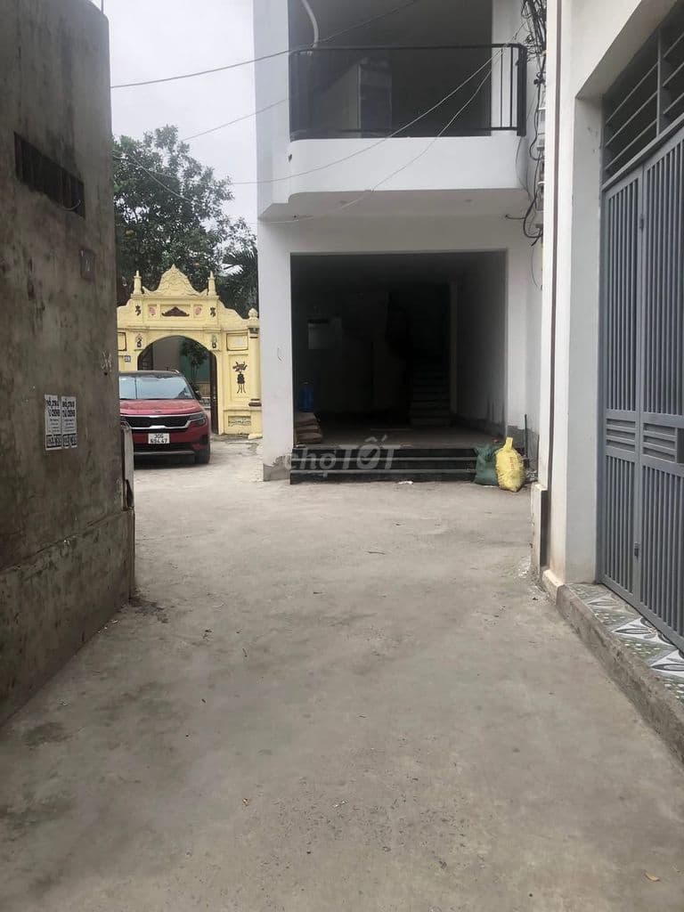 Chính chủ cần bán đất đường Lạc Hồng
