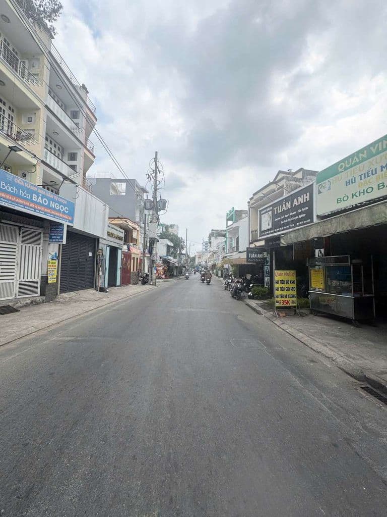 GIẢM 500TR MTKD KO LỘ GIỚI TT TÂN PHÚ 4 TẦNG 4X15M CHỈ HƠN 11 TỶ