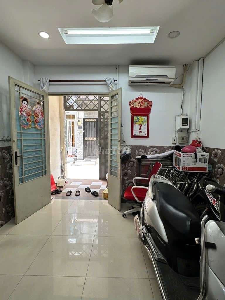 Cần bán nhà đường phan huy ích