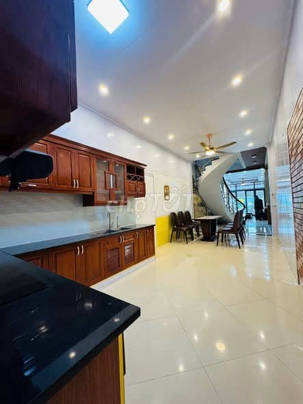 bán nhà Đức Giang 76m2 gần Big C Long Biên - Ảnh 3