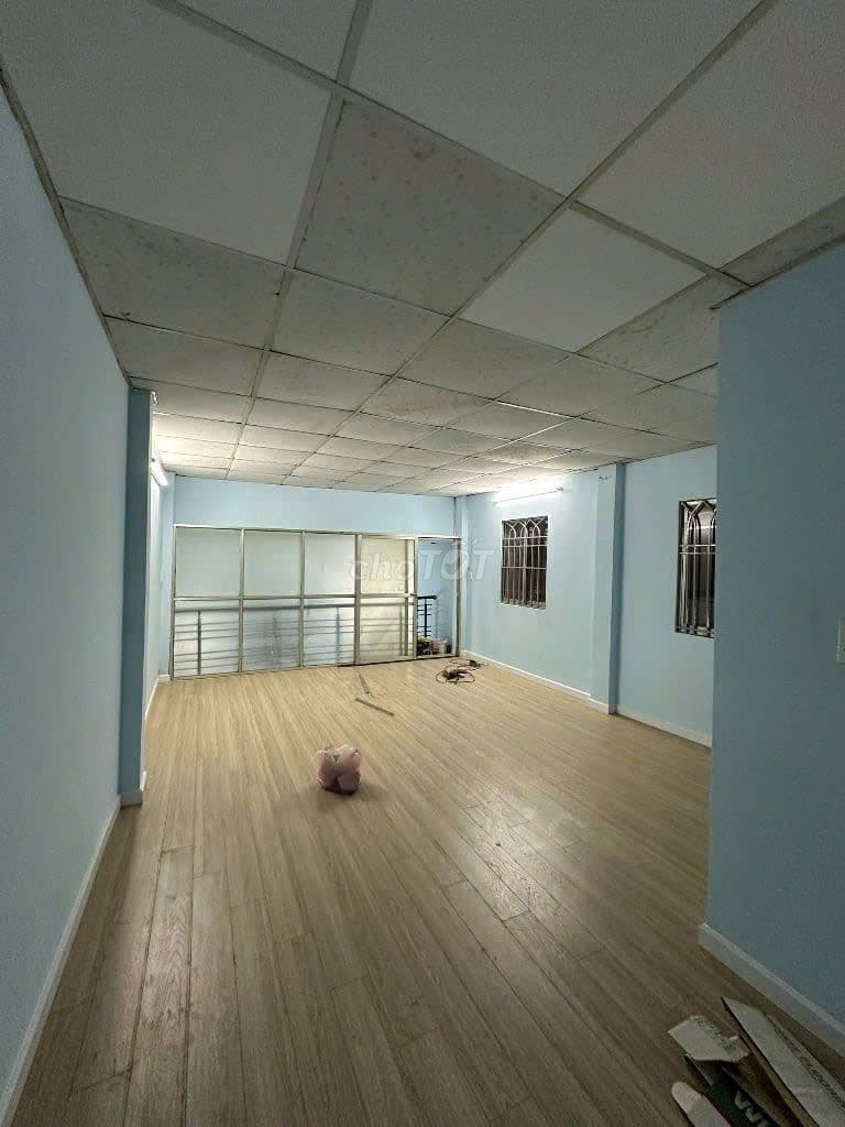 Chính chủ bán nhà góc 2MT HXH Đường số 18 P8 DT 4,03x12m giá 6 tỷ - Ảnh 2