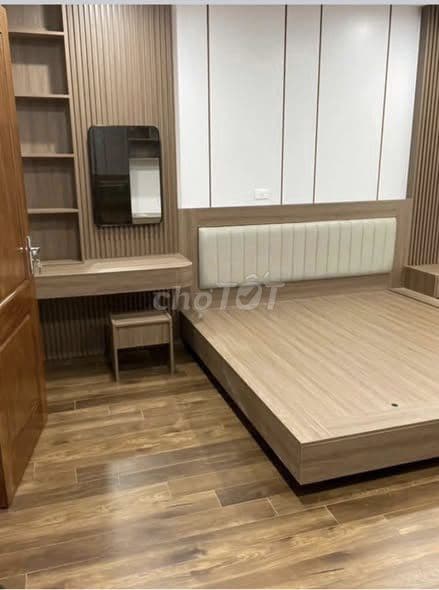 bán nhà Ngọc Hồi 42m 5T mới đẹp - Ảnh 3
