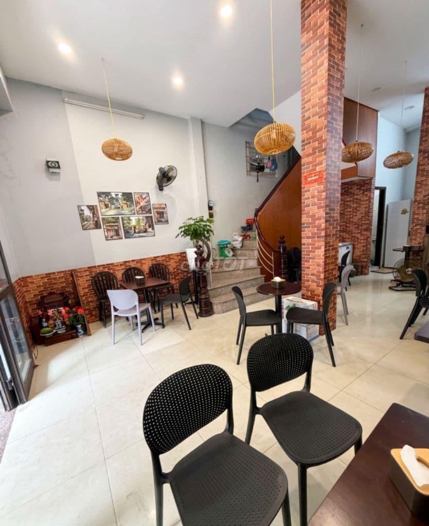 Nhượng mặt bằng cafe đầu ngõ 409 Kim Mã - Ảnh 2