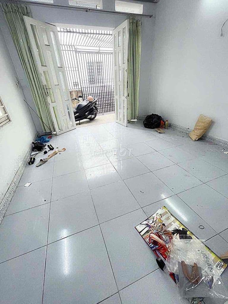 GIÁP Q11 - 4M X 15M NỞ HẬU - 2 TẦNG - ĐẦY ĐỦ CÔNG NĂNG - Ảnh 3