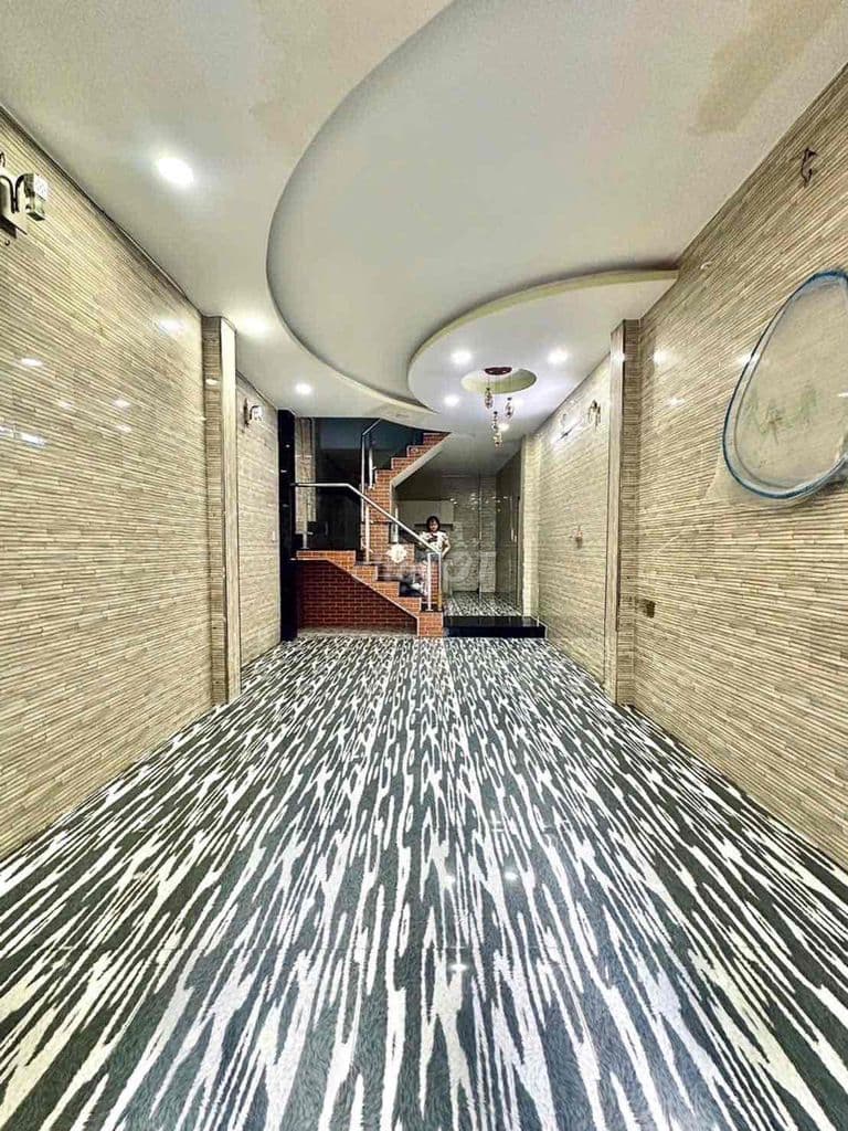 Bán Nhà Âu Cơ Lạc Long Quân 60m2 Nở Hậu 3PN Giá 5,x Tỷ - Ảnh 2