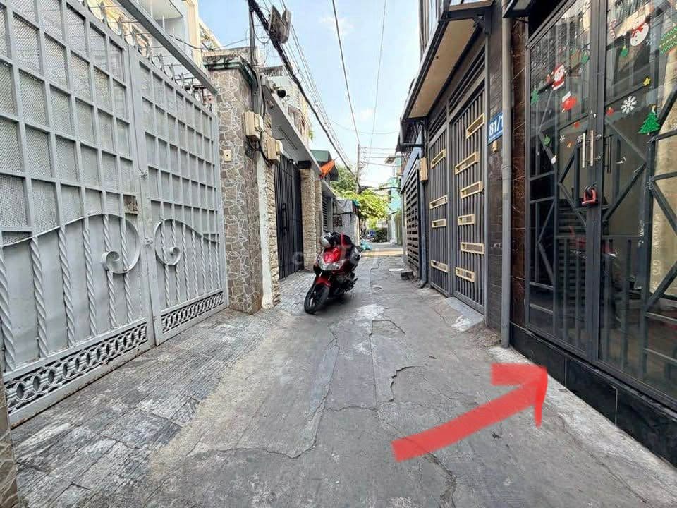 Bán nhà 1 trệt 1 lầu hẻm oto ngay cổng chợ Bà Chiểu TP HCM - Ảnh 3