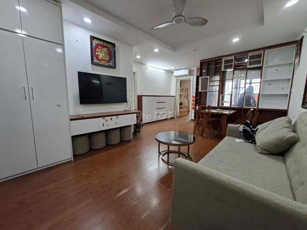 Bán Chung Cư 82m2 - 6,5 Tỷ - Nguyễn Chánh - Mạc Thái Tổ: 2 ngủ 2 wc