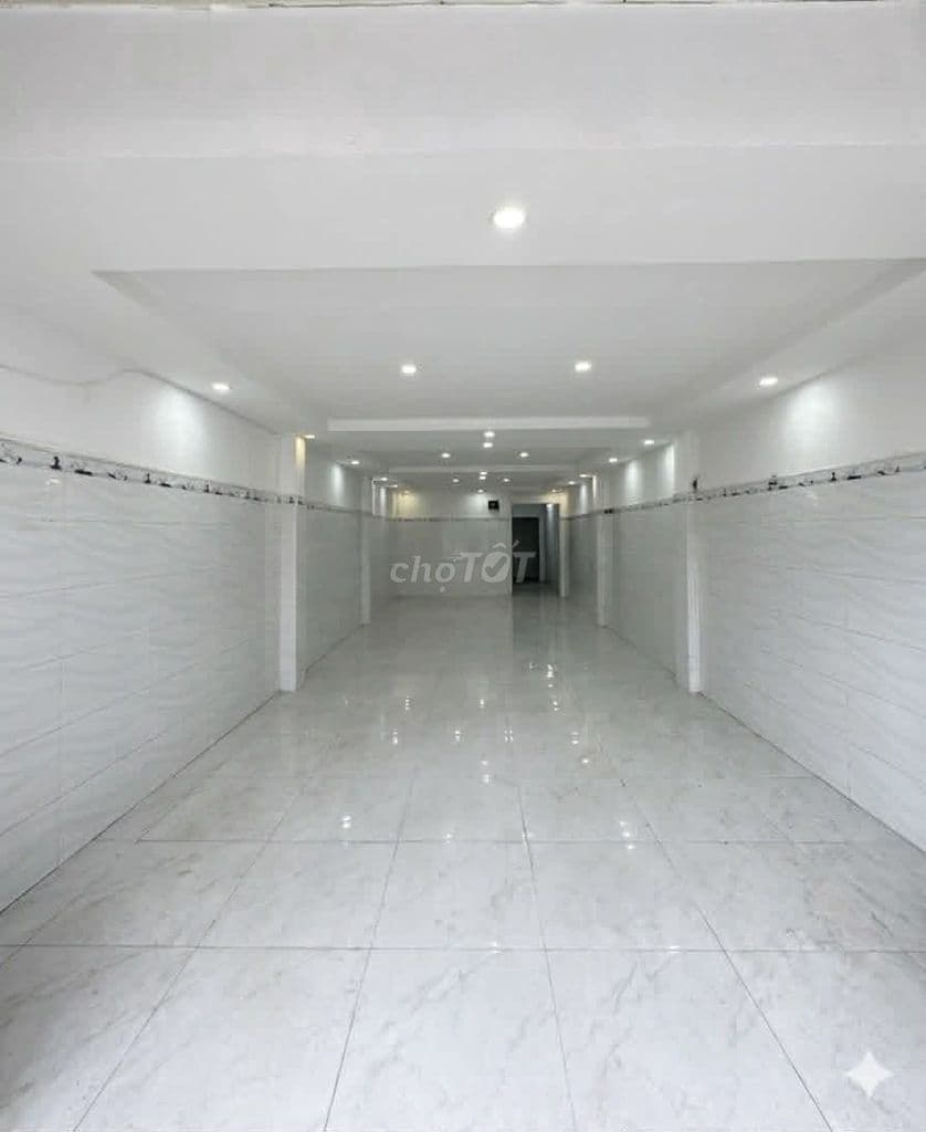 Nhà Mặt Tiền Kiinh Doanh, Hòa Bình, Đầm Sen, Giáp Q.11, 83M2, 5 Tầng - Ảnh 2