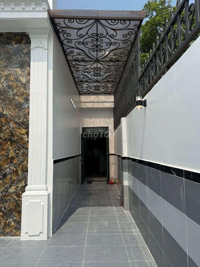 Nhà 6,7x21, hẻm xe hơi Nguyễn Thị Thử vô 199m gần CV Sinh Thái Hóc Môn - Ảnh 2