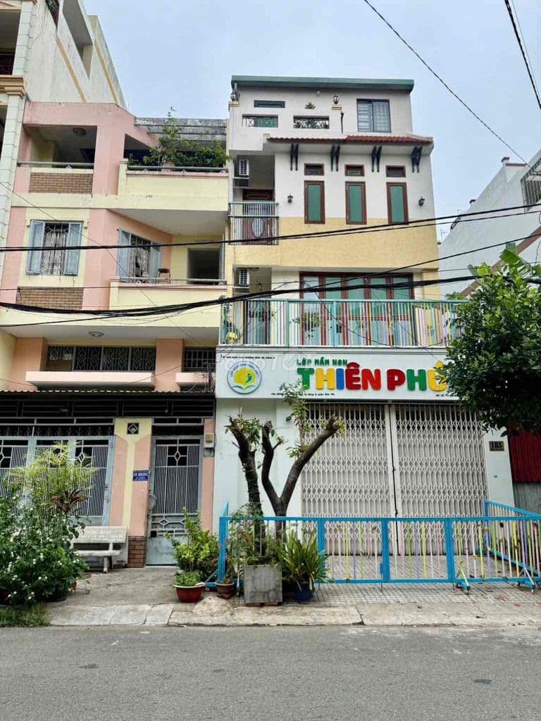 Nhà 5 tầng 6x20m , chính chủ gả nhanh
