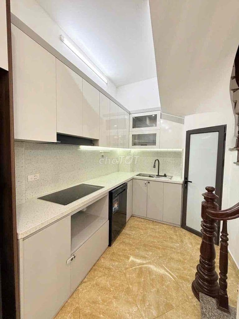 🔔 CẦU GIẤY - SIÊU PHẨM PHÂN LÔ - 5 TẦNG - 32M - Ảnh 2