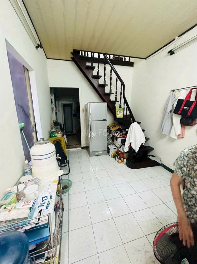 Chính chủ bán nhà 83/ Hòa Hưng Q10, 43m², hông thoáng trong sổ, 5,5t - Ảnh 3