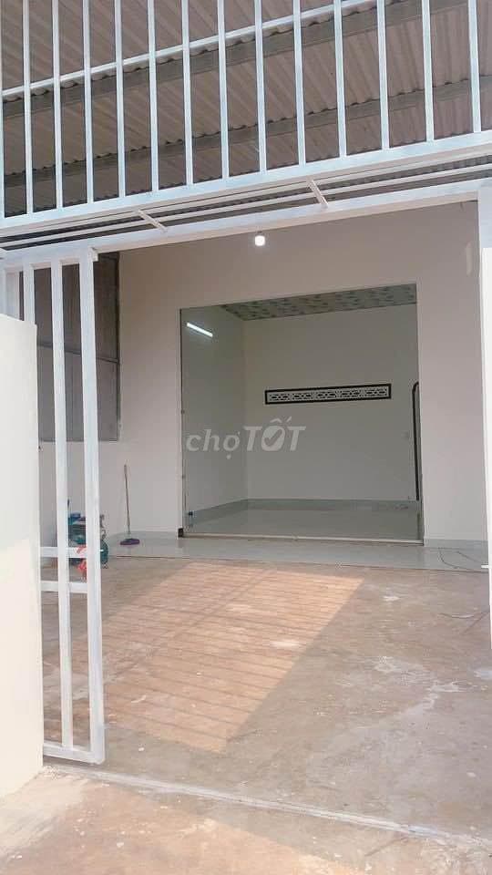 Cần tiền ! Bán căn nhà cấp 4 ở gần cầu vượt Củ Chi 117m2 SHR giá 810tr - Ảnh 2