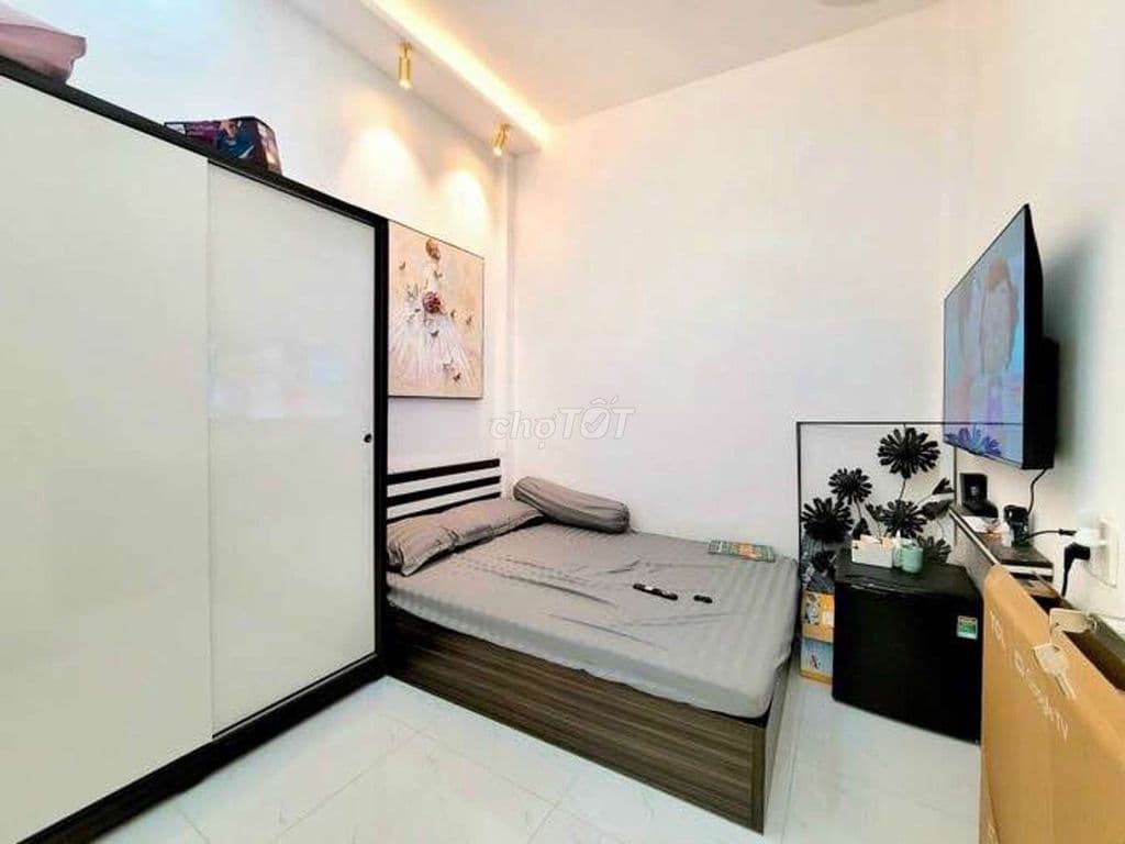Nhà đẹp gò vấp 30m2 2Tầng chỉ 3.x tỷ ,full nội thất ở ngay - Ảnh 2
