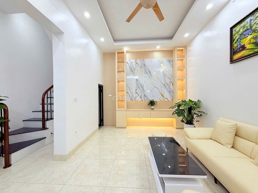 Bán nhà Tam Trinh - dt 50 sát HỒ ĐỀN LỪ - 6 Tầng THANG MÁY - Ảnh 2