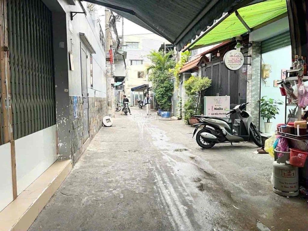 QUANG TRUNG - NGÃ 5 GÒ VẤP - DTSD 50m2 - 2 tầng - chỉ 3ty..