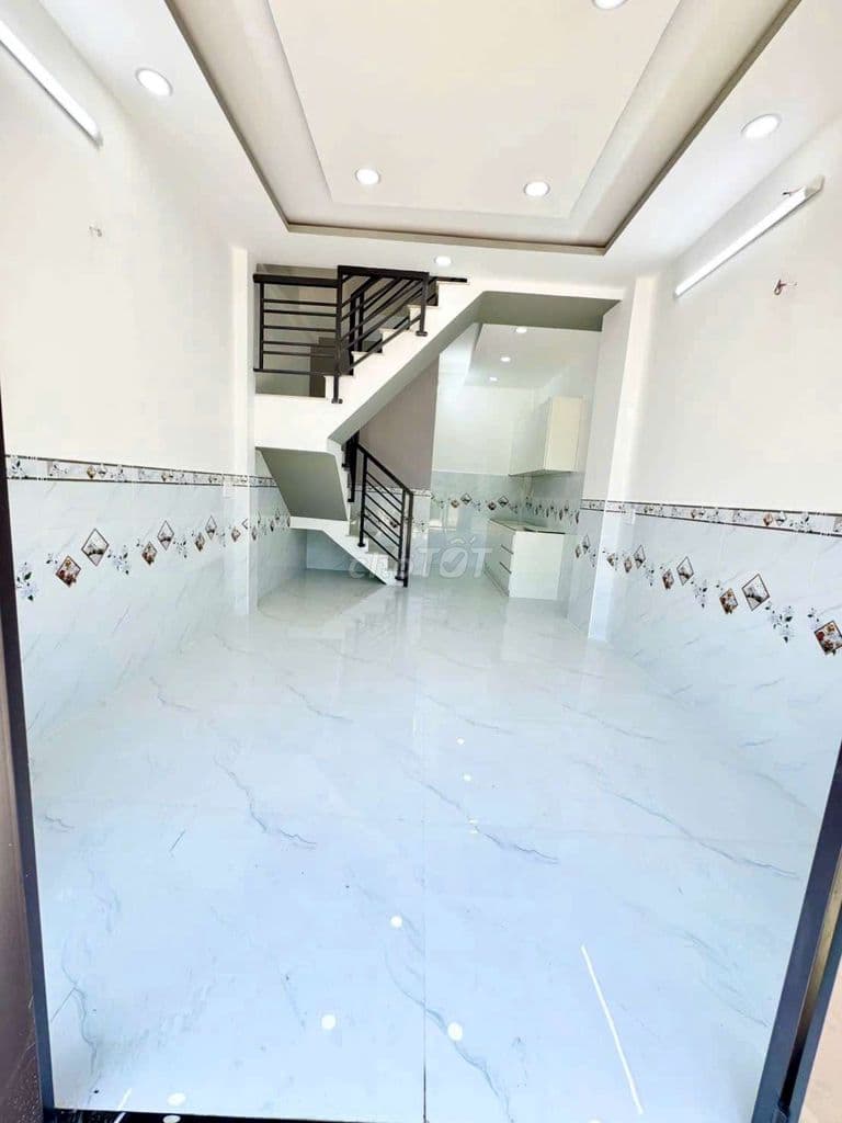 Nhà hẻm xe hơi - Ảnh 3