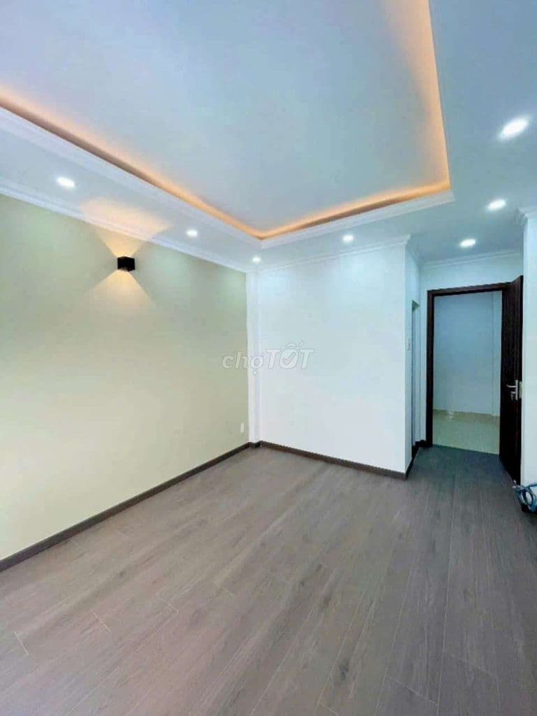 NHÀ ĐẸP CẦN BÁN 5 TẦNG 6,15 TỶ QUẬN 4. - Ảnh 3