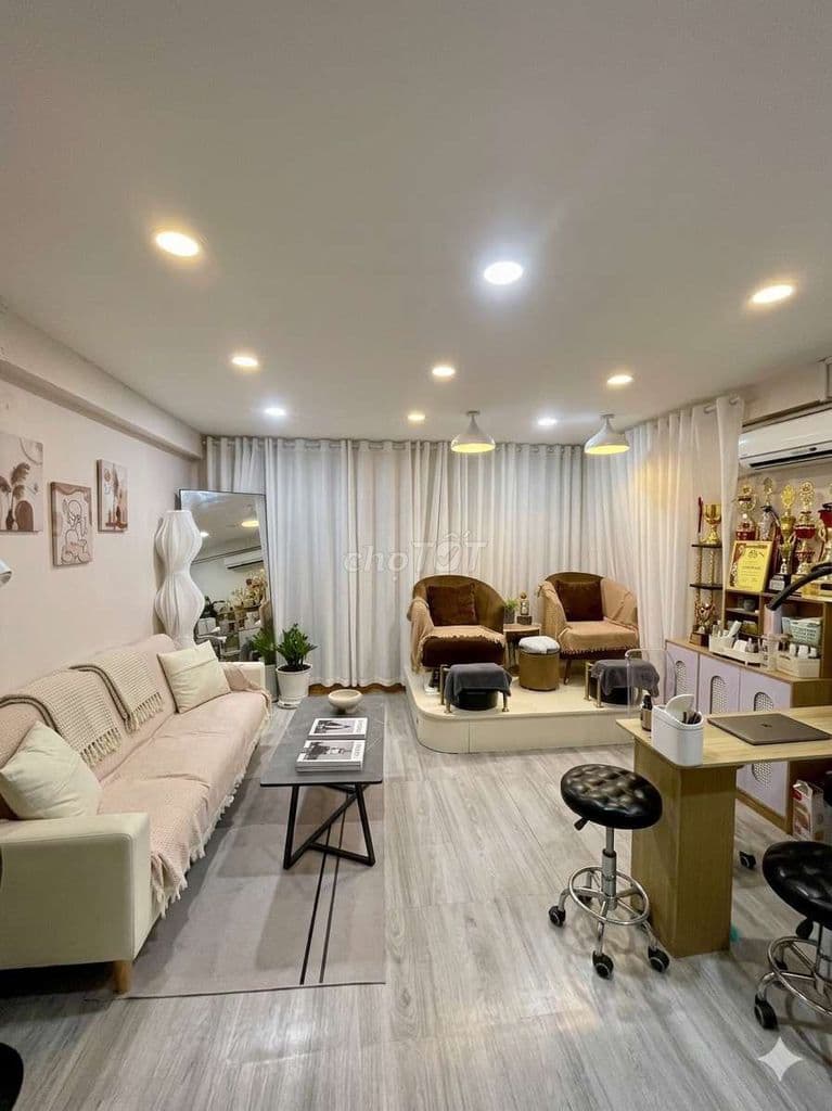 💥 HIẾM. 4.5 X 17 NỞ HẬU. 4 LẦU ĐƯỜNG 5M. GẦN AEON TÂN PHÚ - Ảnh 2