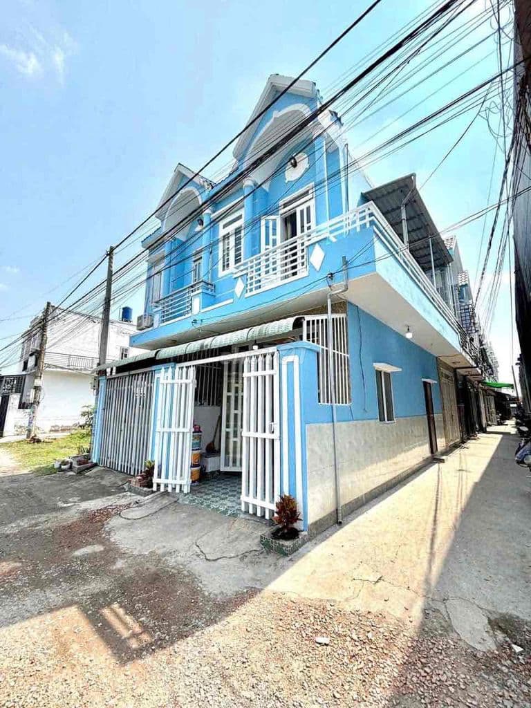 Chủ nhà cần tiền lo chuyện gia đình bán gấp nhà 4x10m giá 925tr