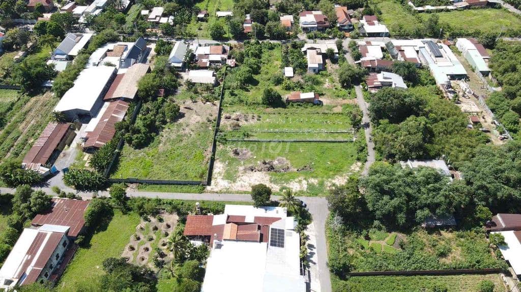 Đất mặt tiền đường Nhựa Nguyễn thị thi Thái Mỹ Củ Chi 95m thổ cư đất o