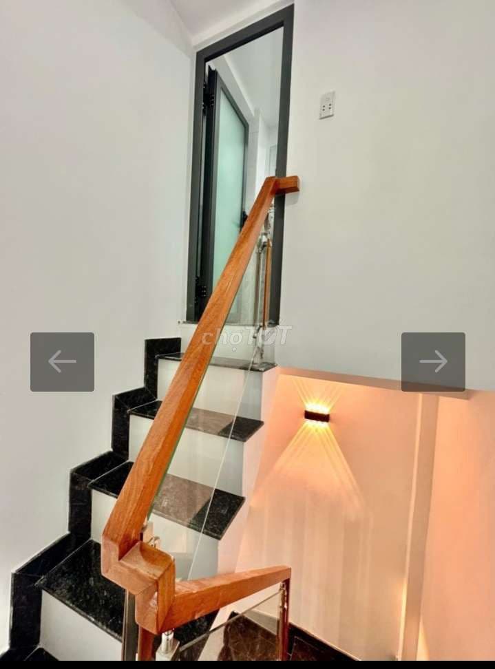 HẺM XE HƠI GIÁ XINH - Ảnh 3