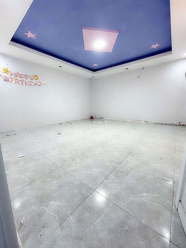 Bán nhà Nguyễn Minh Châu, liền kề quận 11, dt đất 61m² giá chỉ 3.85ty - Ảnh 3