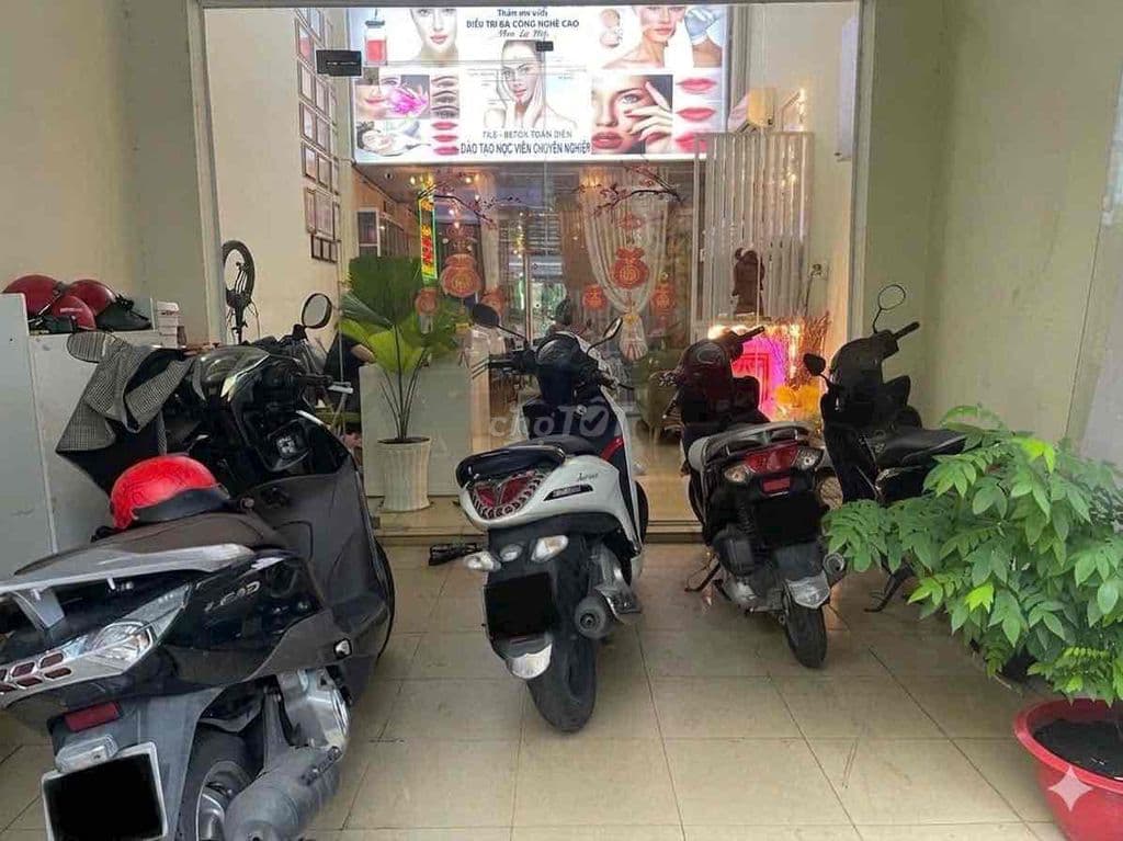 🔥 Sang tiệm Spa Tân Sơn Nhì Q. Tân Phú – Full thiết bị – Giá 93tr