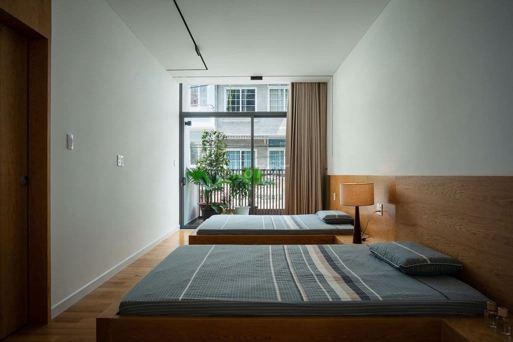 Góc 2MT Bùi Văn Thêm | 5.5m x 14m | 5 Tầng + Thang Máy | Để 2xe ô tô - Ảnh 2