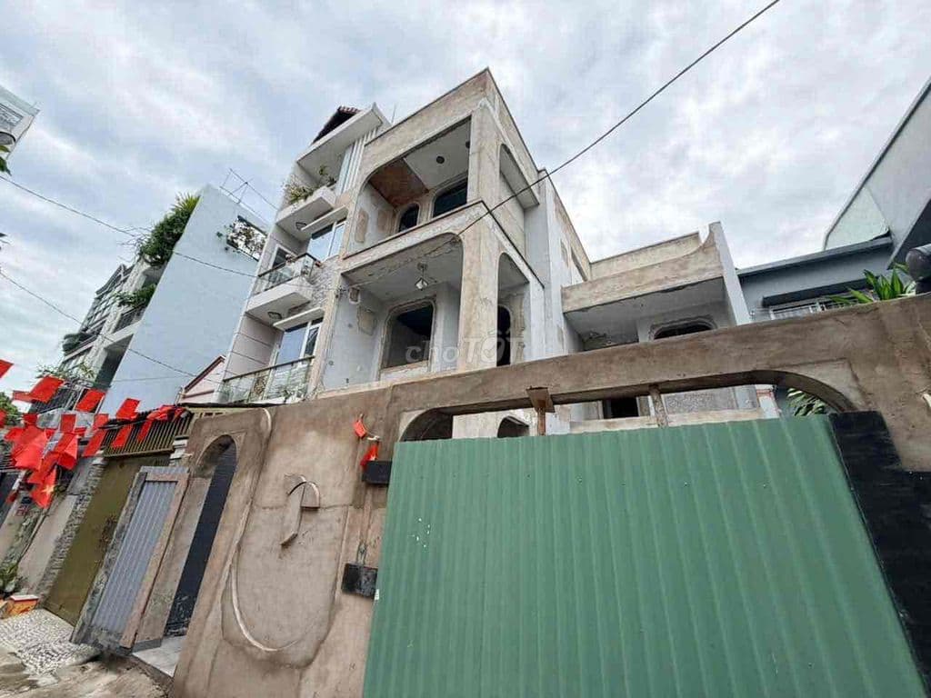 Biệt thự 8m x 16,5m nguyễn văn khối gò vấp HCM