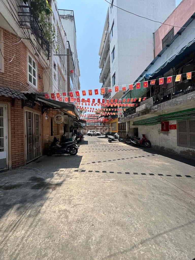 Hẻm xe hơi đỗ cửa Khánh Hội sát mặt tiền - Ảnh 3