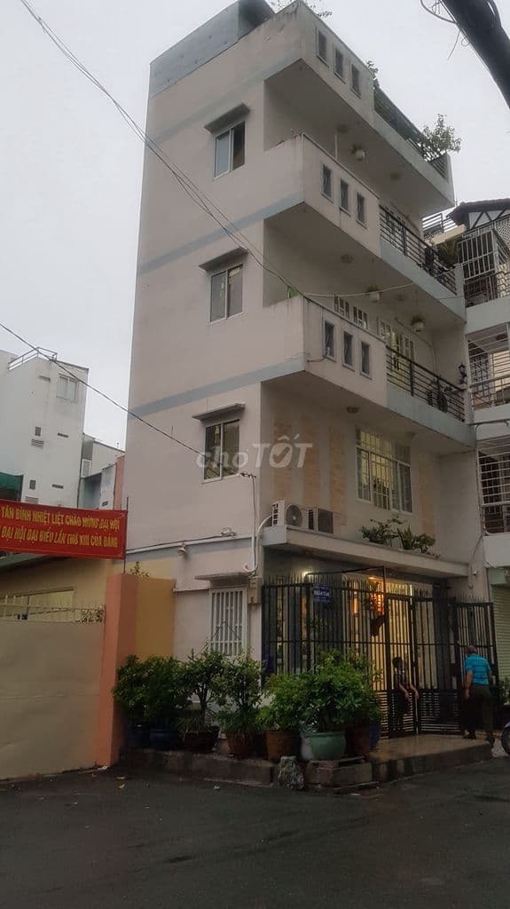 Nhà mặt tiền sát tuyến metro , khu dân trí cao, an ninh Q Tân Bình
