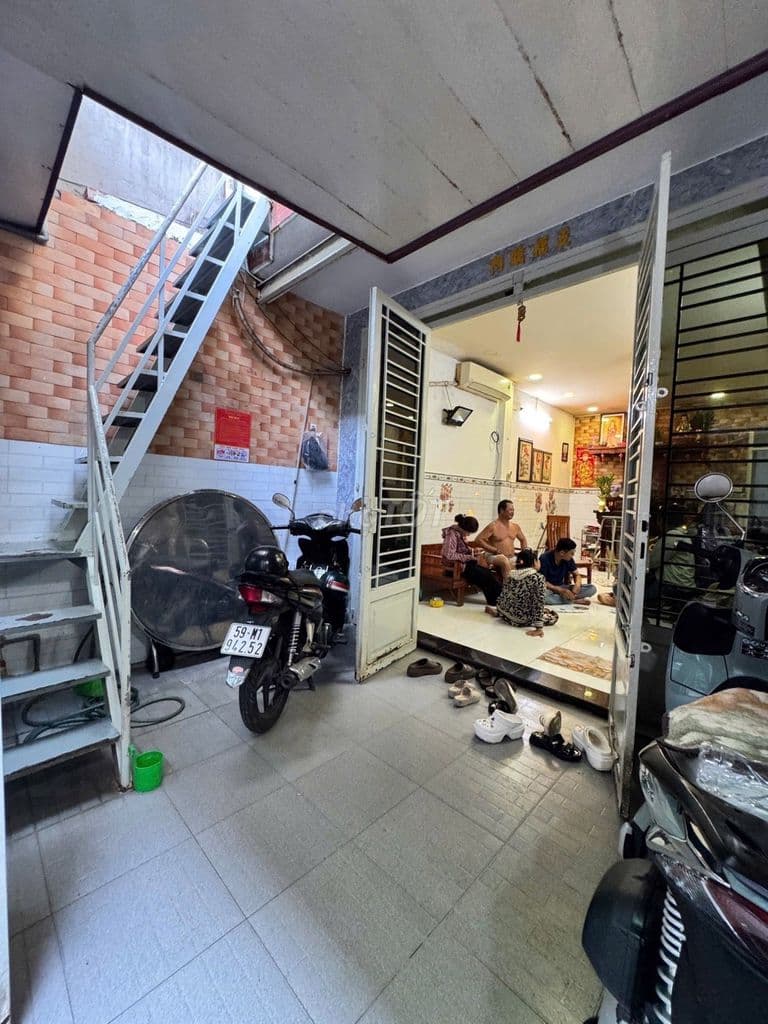 BÁN NHÀ LẠC LONG QUÂN P3 QUẬN 11 - 67M2(4X16) GẦN HXH 5,9T TL - Ảnh 3