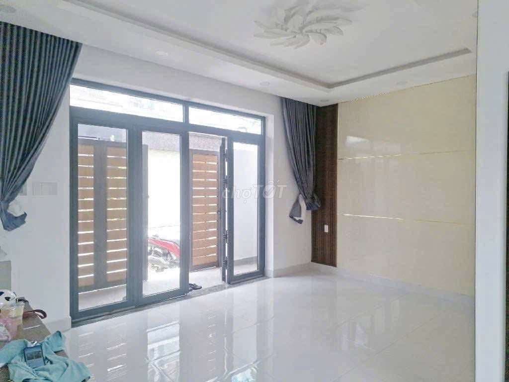 Bán nhà gần Huỳnh Tấn Phát, Phú Thuận Quận 7, 55m², sổ hồng riêng - Ảnh 2