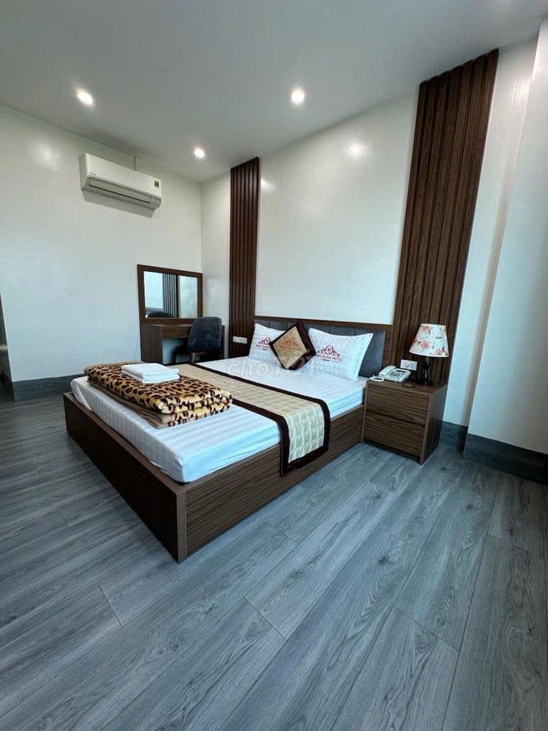 TRÂN QUỐC VƯỢNG - CẦU GIẤY DT 40M NHÀ 6TANG 10P KINH DOANH