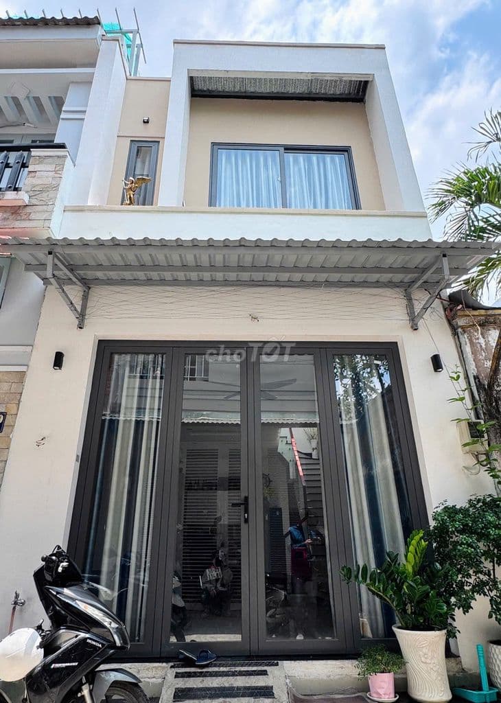 Chỉ 5 tỷ 2 - Nhà 3 PN - Hẻm xe hơi ngay Gò Dầu - Nở hậu phong thủy - Ảnh 2