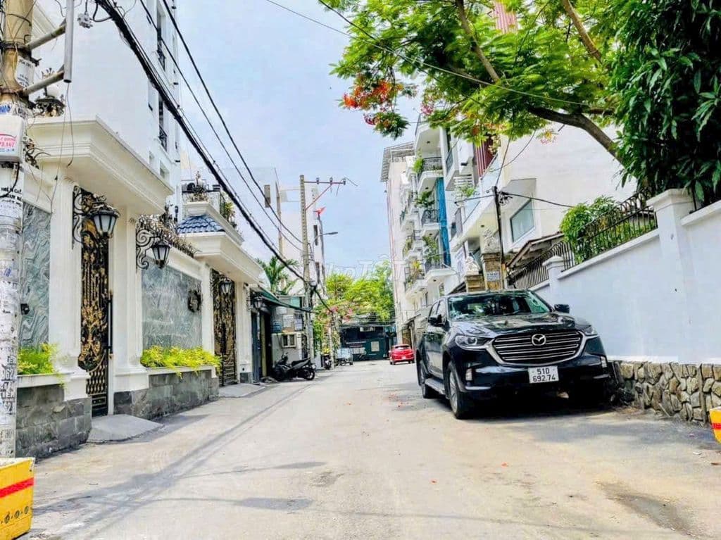 Đất HẺM XE HƠI Dương Quảng Hàm, P.6 _ 5.2m x 12.5m - Ảnh 2