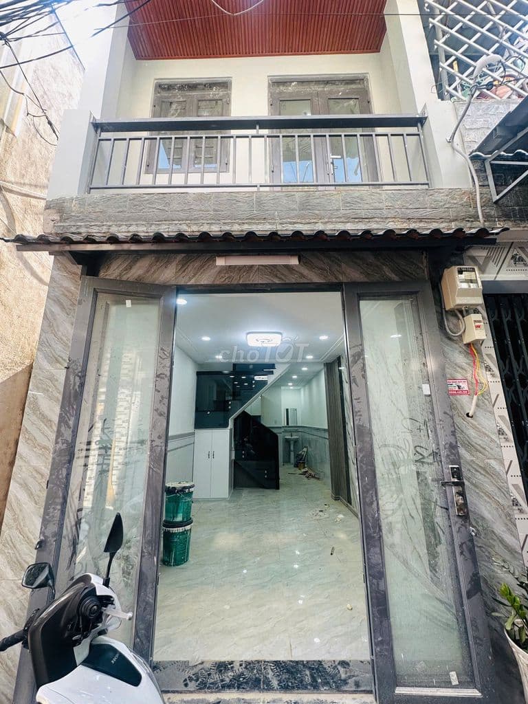 BÁN NHÀ MỚI SẠCH ĐẸP QUẬN 12 GẦN SIÊU THỊ METRO TÂN THỚI HIỆP 4x9m - Ảnh 2