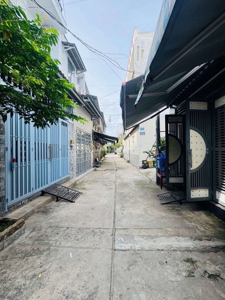 BÁN NHÀ TRUNG TÂM BÌNH TÂN – HẺM XE TẢI, 43m2, 2 TẦNG, SHR KHÔNG LG