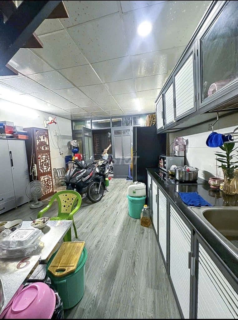 4.2 Tỷ Quận 10 hẻm 480 Nguyễn Tri Phương DT 30m2 (3.9x7M) 3 tầng 4 PN - Ảnh 3
