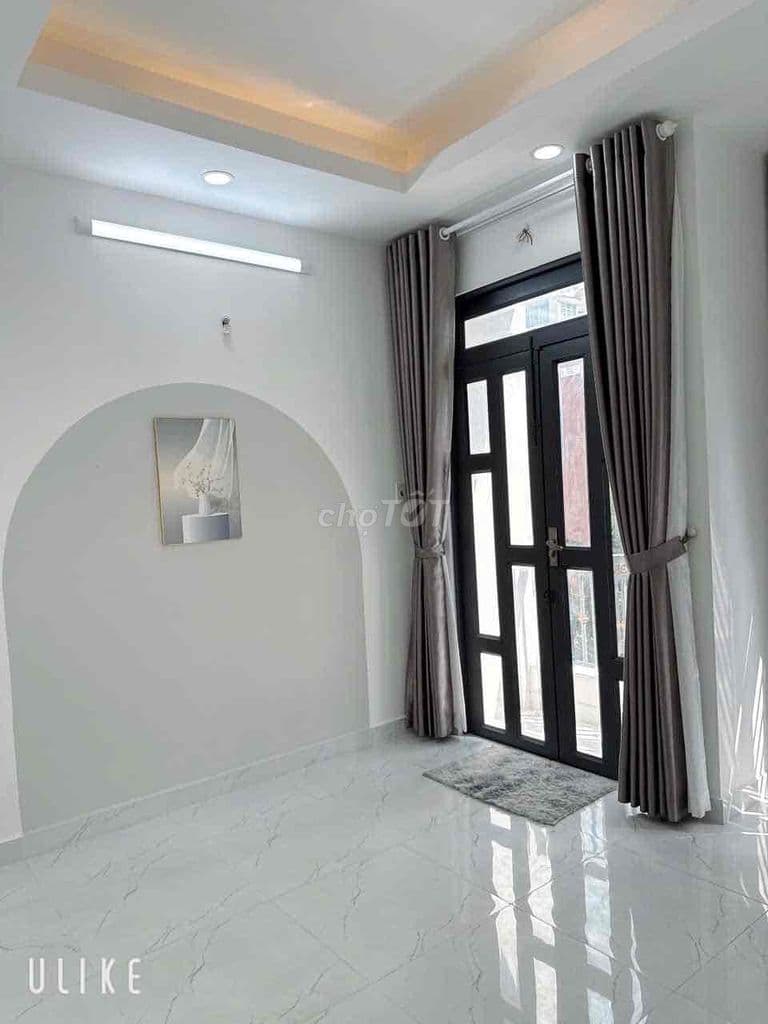 BÁN NHÀ MỚI ĐẸP LÊ VĂN VỚI SÁT NGÃ TƯ 4XÃ 4TẦNG HXH 4x14 CHỈ HƠN 5TỶ