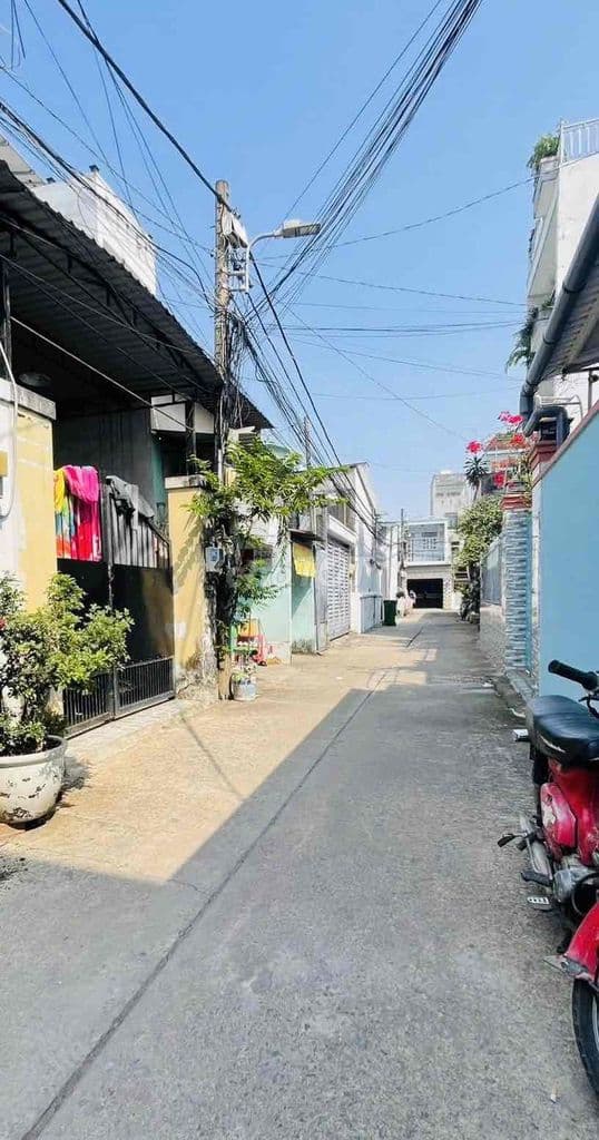 Nhà 2 MẶT TIỀN dt ĐẸP 4x22m vuông Giá bán rẻ hơn định giá NH. Hơn 6 tỷ