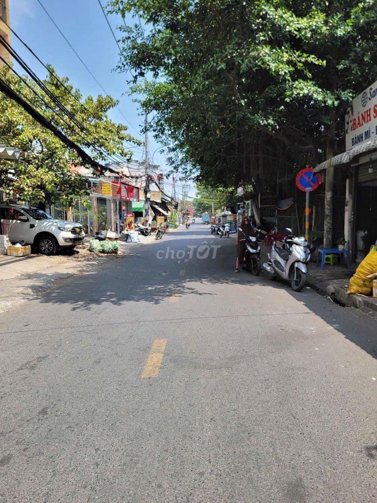 CHỦ NỢ BANK - NGAY GIGAMALL- 52,9M2- NGANG 10,3M - 4,5TỶ CÒN 3,9 TỶ TL