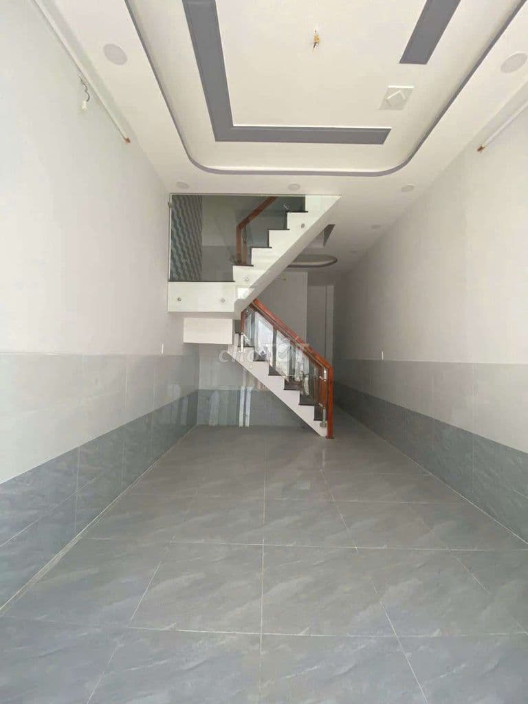 bán nhà 3.6x8 đỗ suốt 2PN 2WC có hệ thống nước nóng lạnh - Ảnh 2