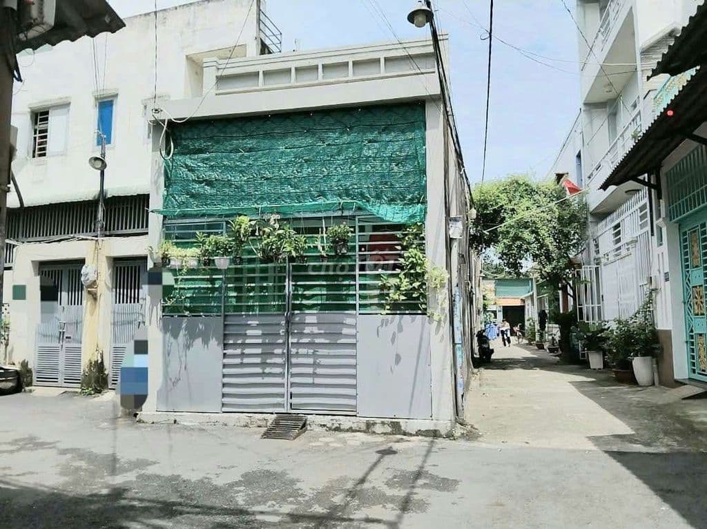 LÔ GÓC, 67M2. 2PN. HXH, HẺM THÔNG. LINH XUÂN, THỦ ĐỨC. GIÁ 4.1 TỶ