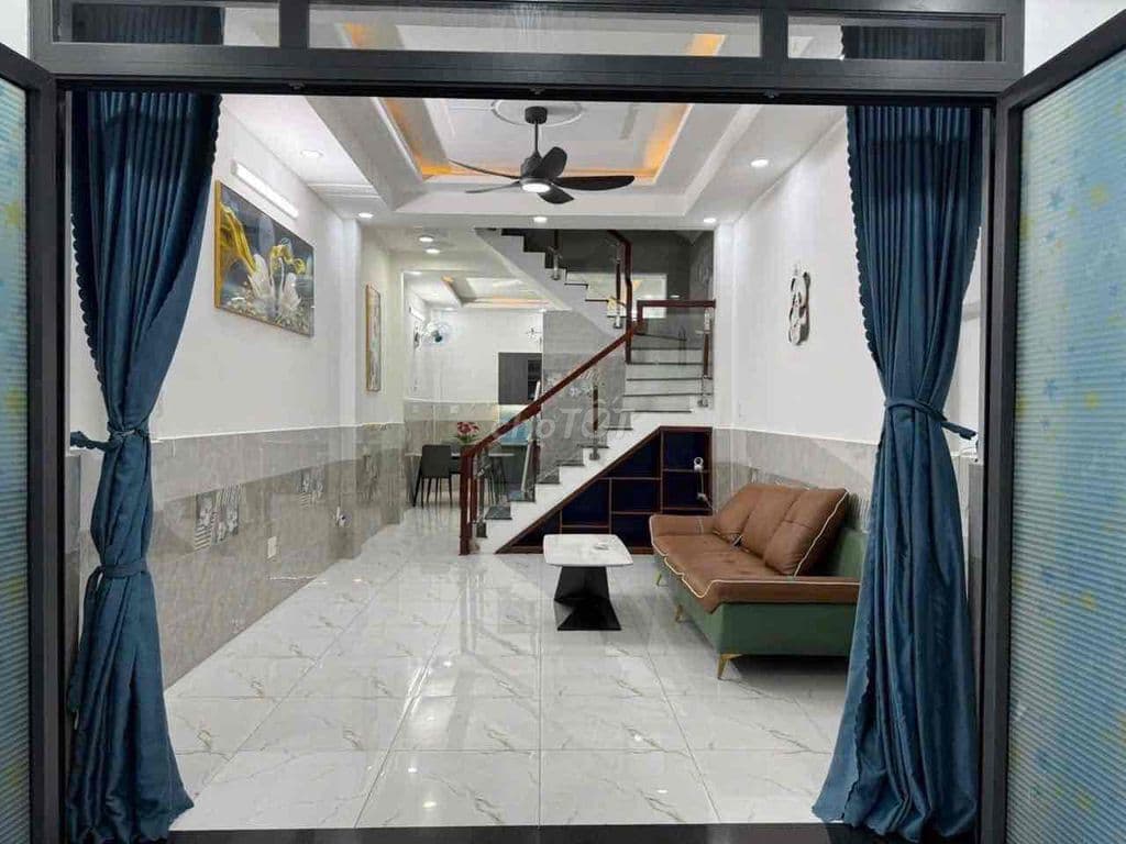 Hàng Hiếm khó Tìm - Xe hơi thông - 50m2 chỉ hơn 5T - Nhà mới ở Liền - Ảnh 3