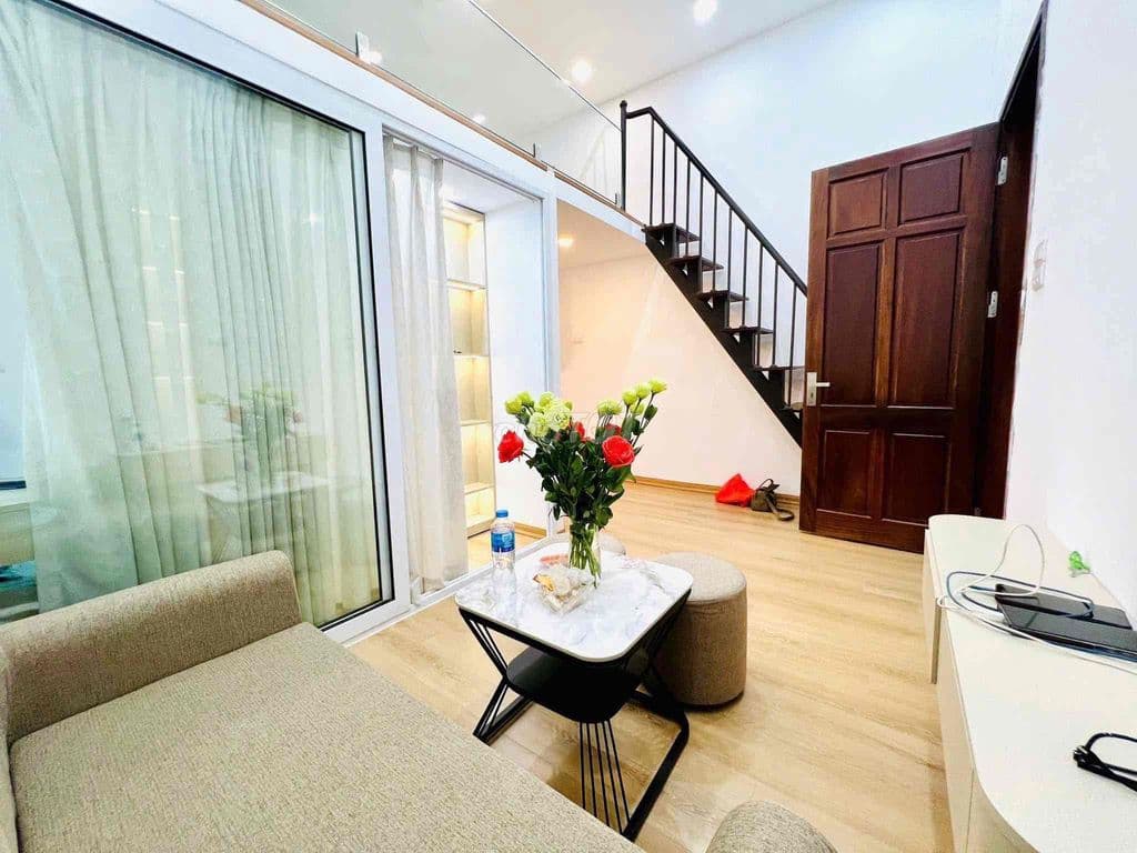 Dưới 3 tỷ có căn TT sổ hồng mặt phố Minh Khai-Thiết kế hiện đại-55m;2N - Ảnh 2