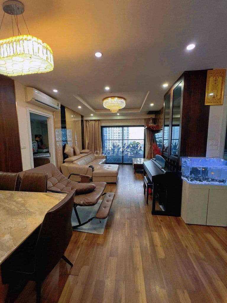 Bán cc 136 Hồ Tùng Mậu :Giá :6,5 tỷ
