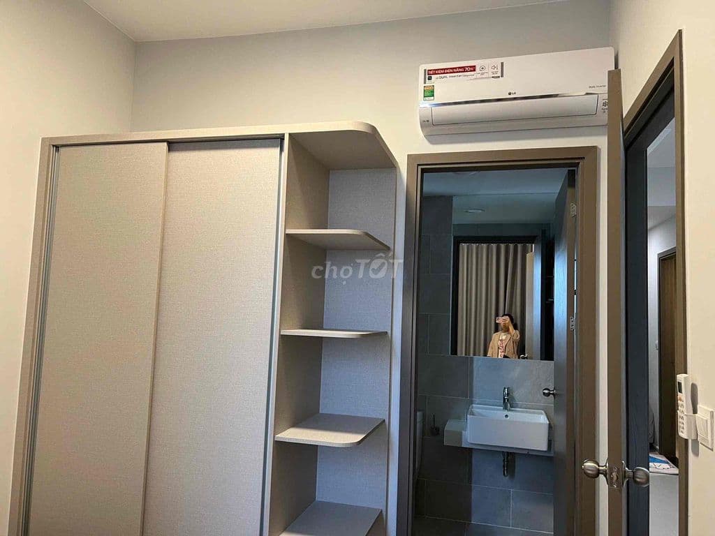 west gate.Bình chánh .Ful nội thất cao cấp . 2 phòng ngủ , 2wc - Ảnh 2